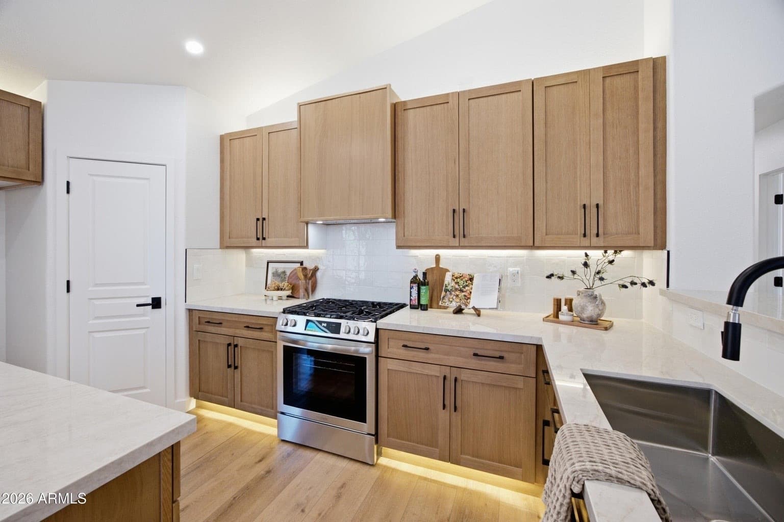 White Oak Shaker #29